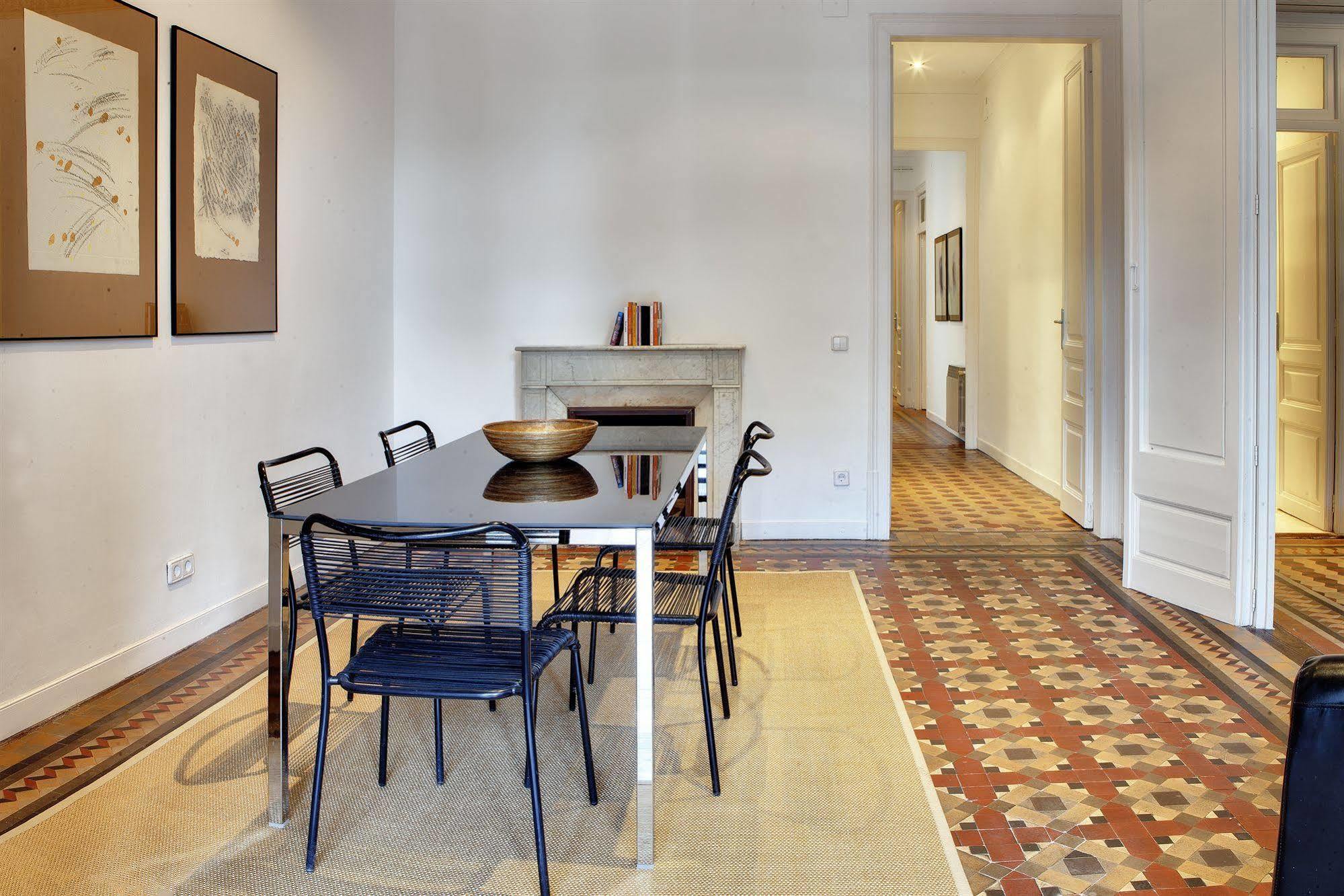 Barcelona Apartment Val Экстерьер фото