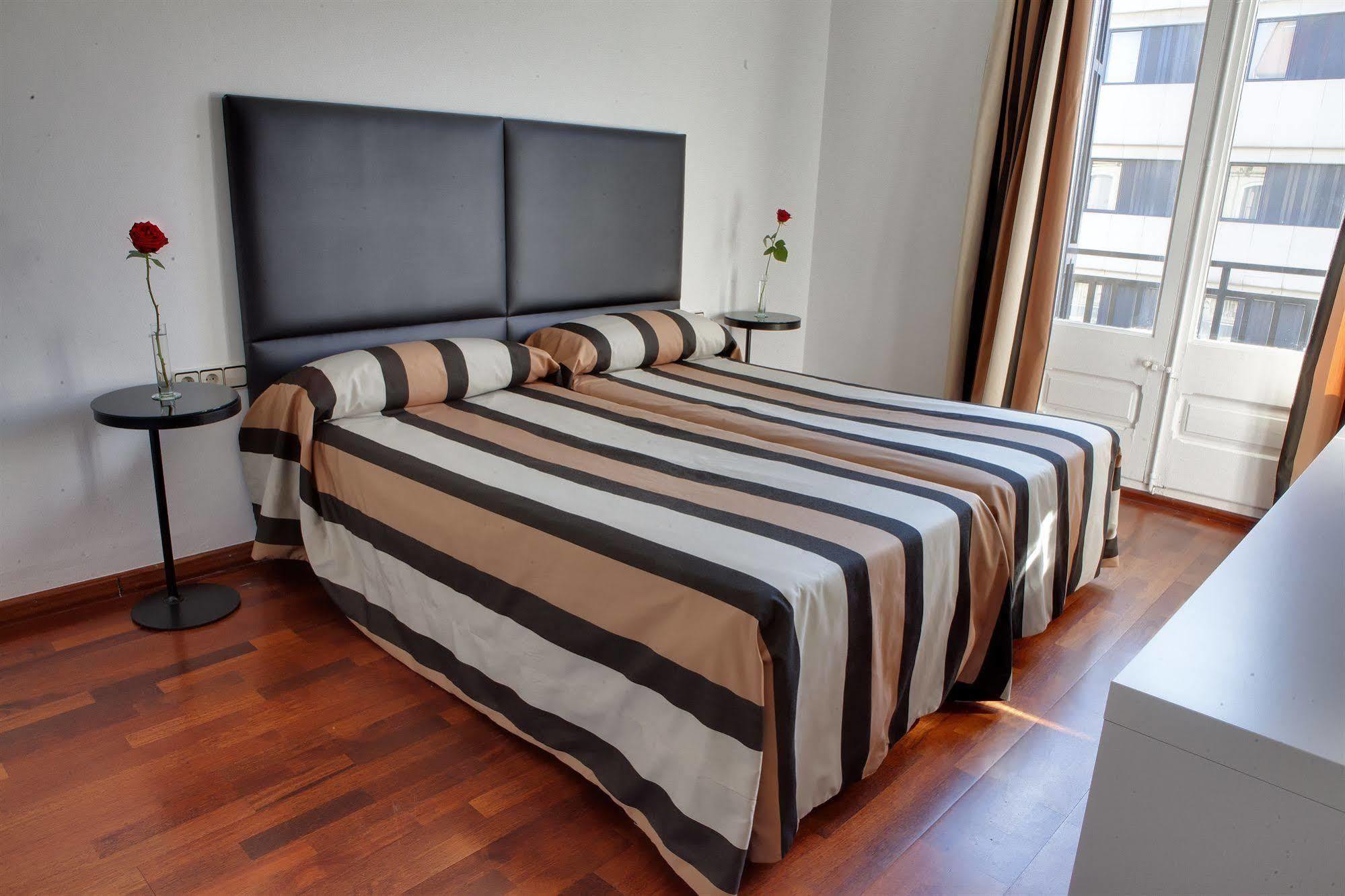 Barcelona Apartment Val Экстерьер фото